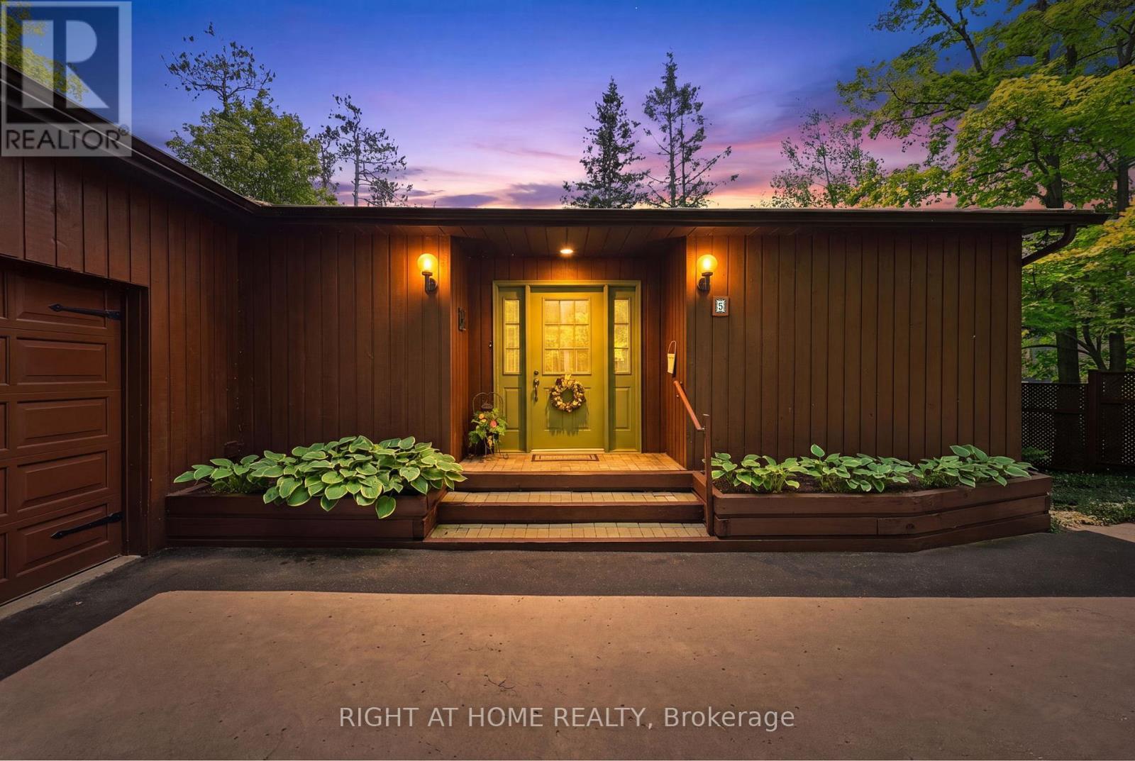 5 Pine Point, Oro-Medonte, ON - Outdoor