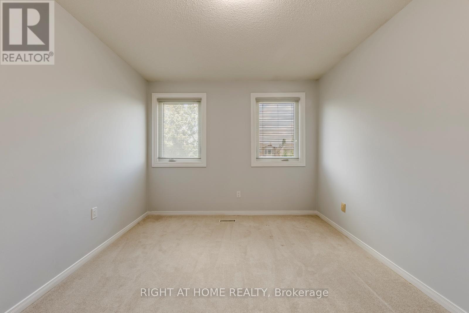17 Nickel Crescent, Brampton, ON - Indoor Photo Showing Other Room