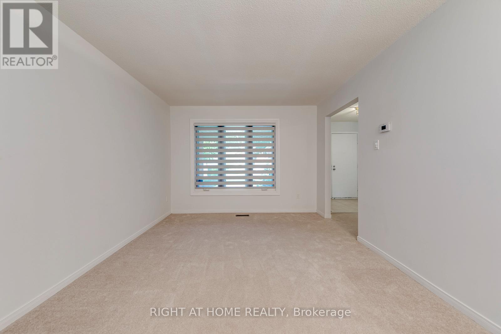 17 Nickel Crescent, Brampton, ON - Indoor Photo Showing Other Room