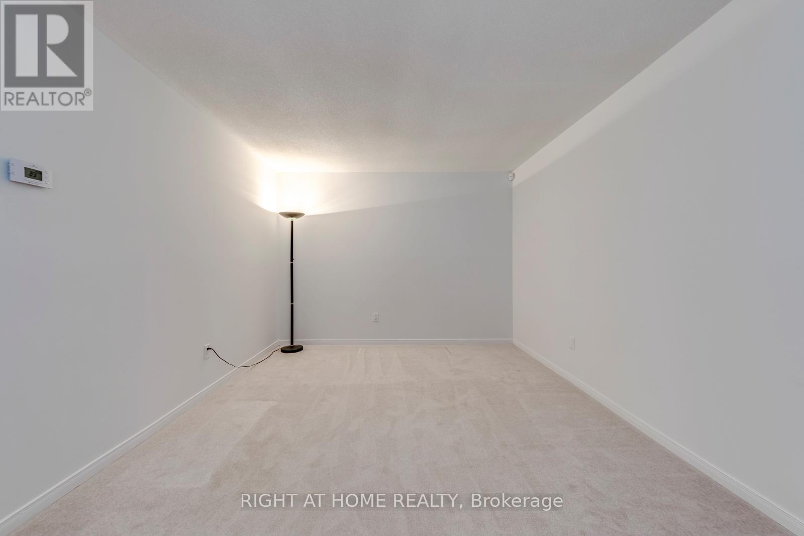 17 Nickel Crescent, Brampton, ON - Photo Showing Other Room