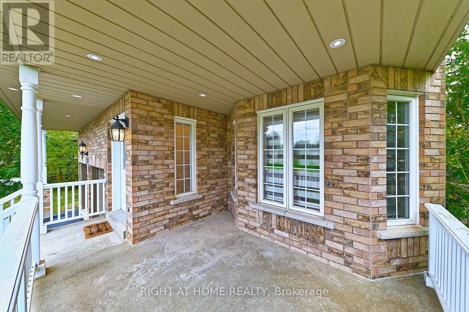 6843 Campbell Settler Court, Mississauga, ON - Outdoor With Deck Patio Veranda With Exterior