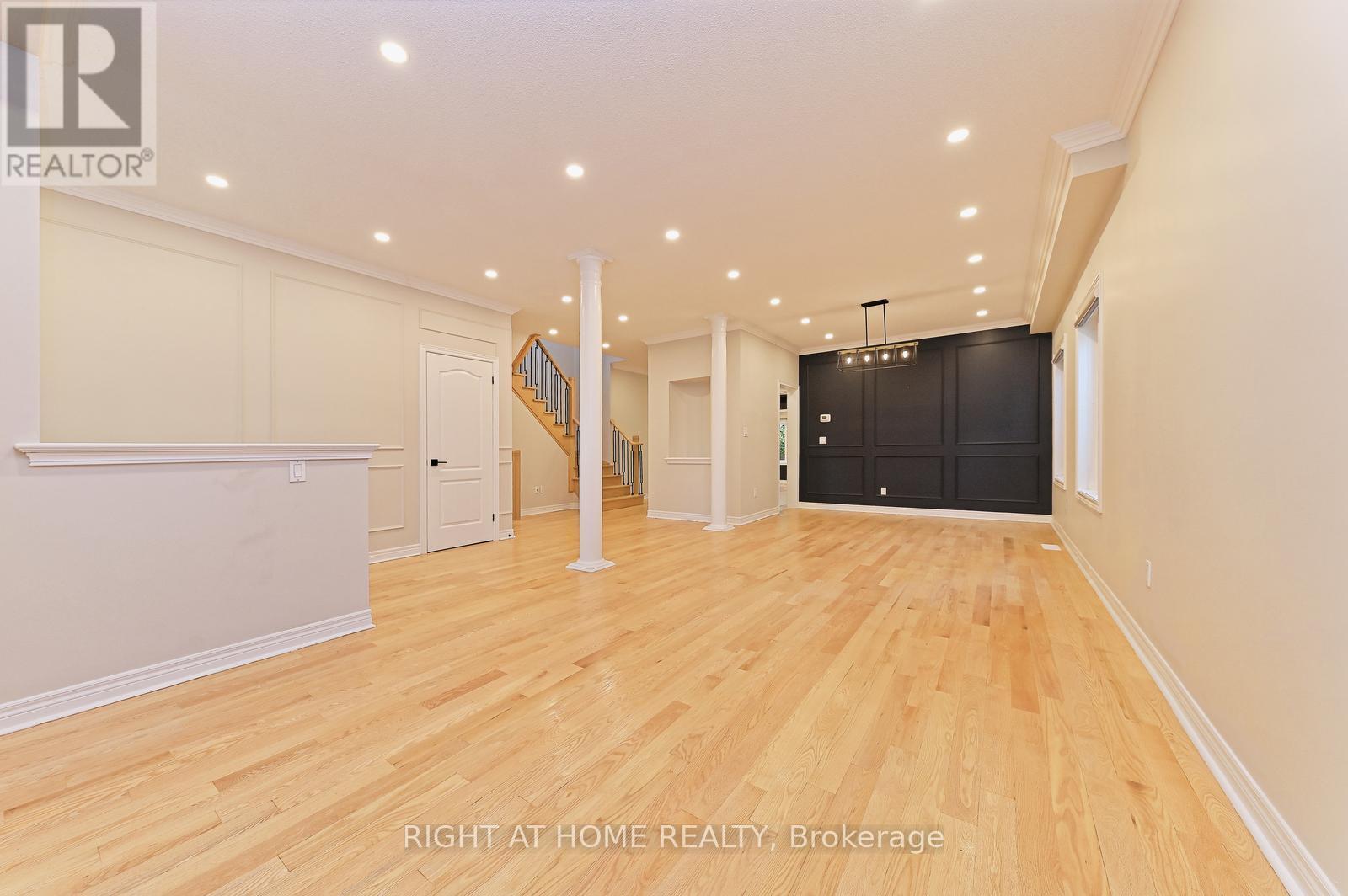 6843 Campbell Settler Court, Mississauga, ON - Indoor Photo Showing Other Room