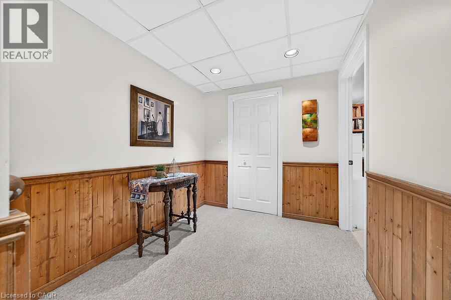 30 Carriagegate Drive, Hamilton, ON - Indoor Photo Showing Other Room