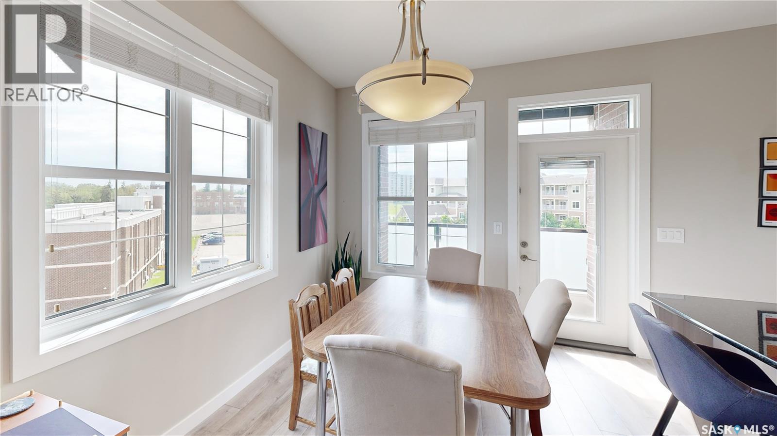 406 1515 Anson Road, Regina, SK - Indoor Photo Showing Dining Room