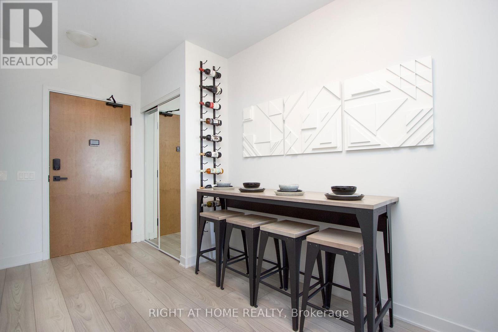 2920 Highway 7, Vaughan, ON - Indoor Photo Showing Other Room