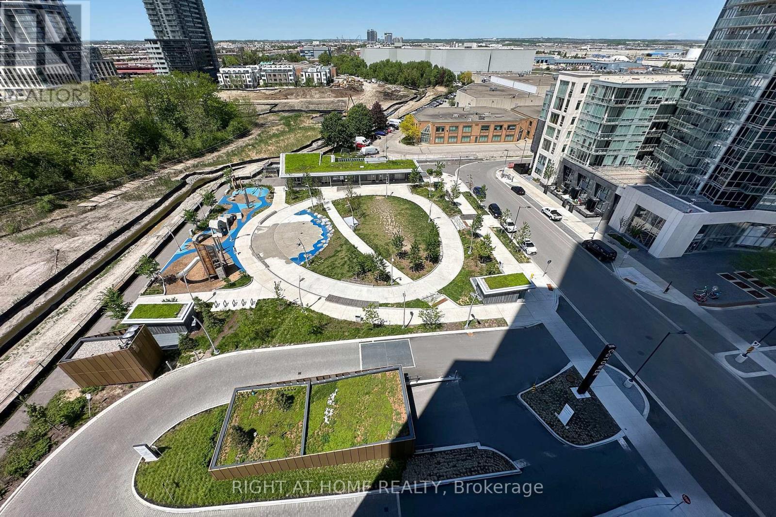 2920 Highway 7, Vaughan, ON - Outdoor With View