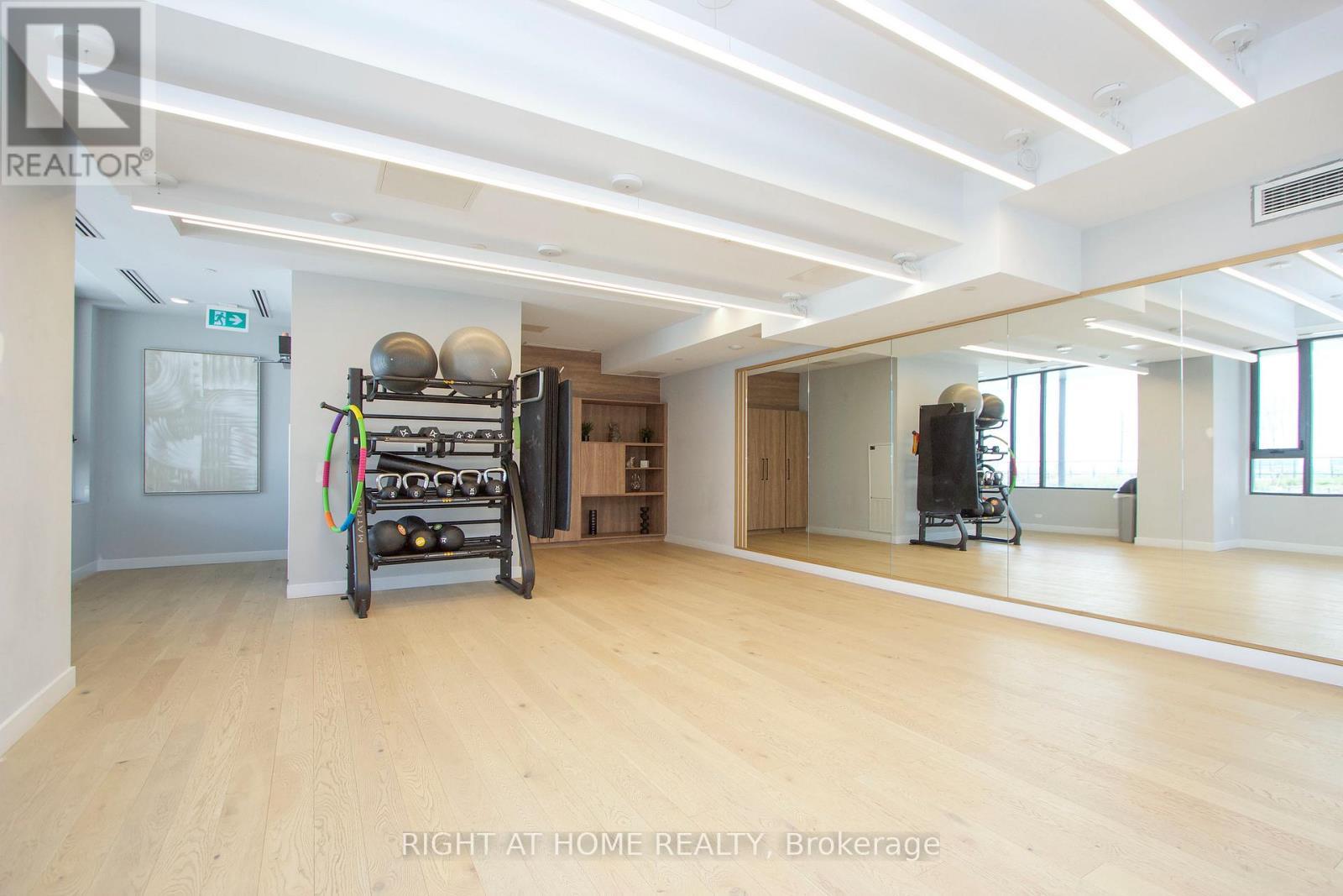2920 Highway 7, Vaughan, ON - Indoor Photo Showing Other Room