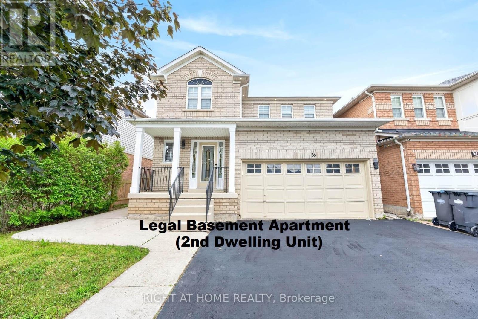 36 Earlsbridge Boulevard, Brampton, ON - Outdoor With Facade