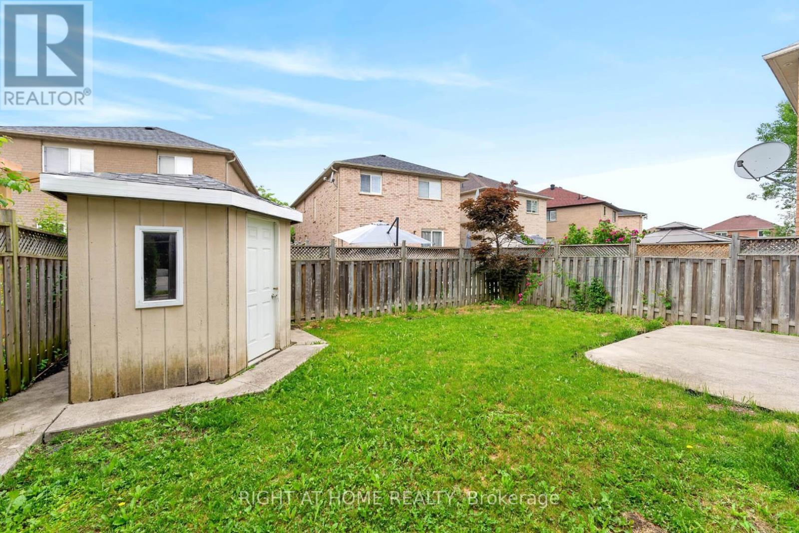 36 Earlsbridge Boulevard, Brampton, ON - Outdoor