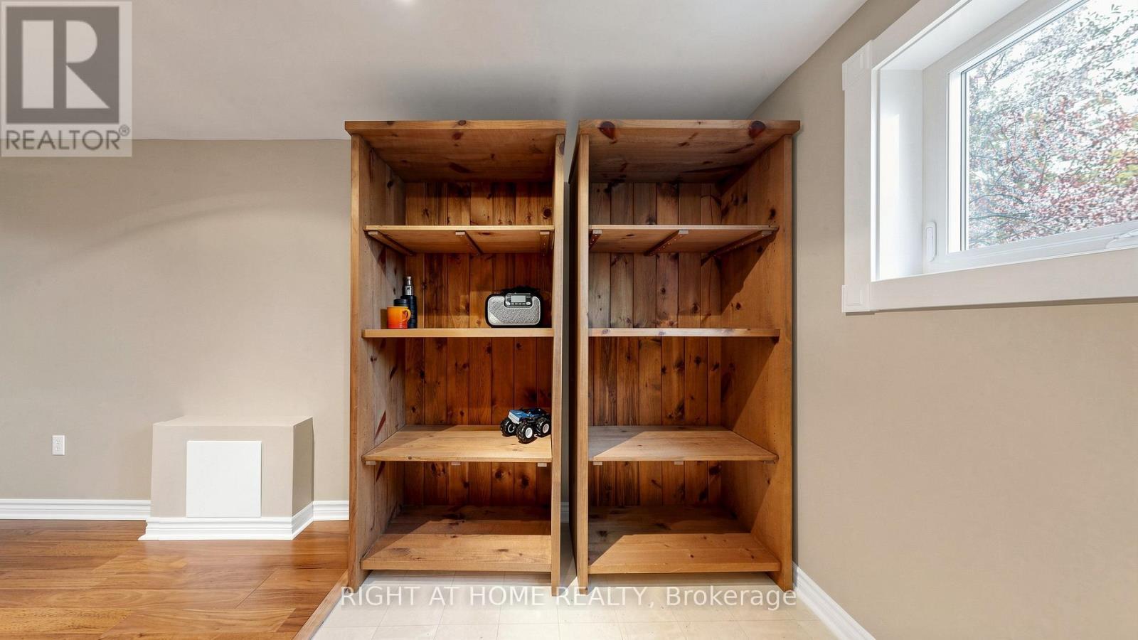 6 Compton Crescent, Bradford West Gwillimbury, ON - Indoor