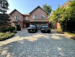 LOWER - 974 CREEBRIDGE CRESCENT Newmarket, ON L3X 1P1