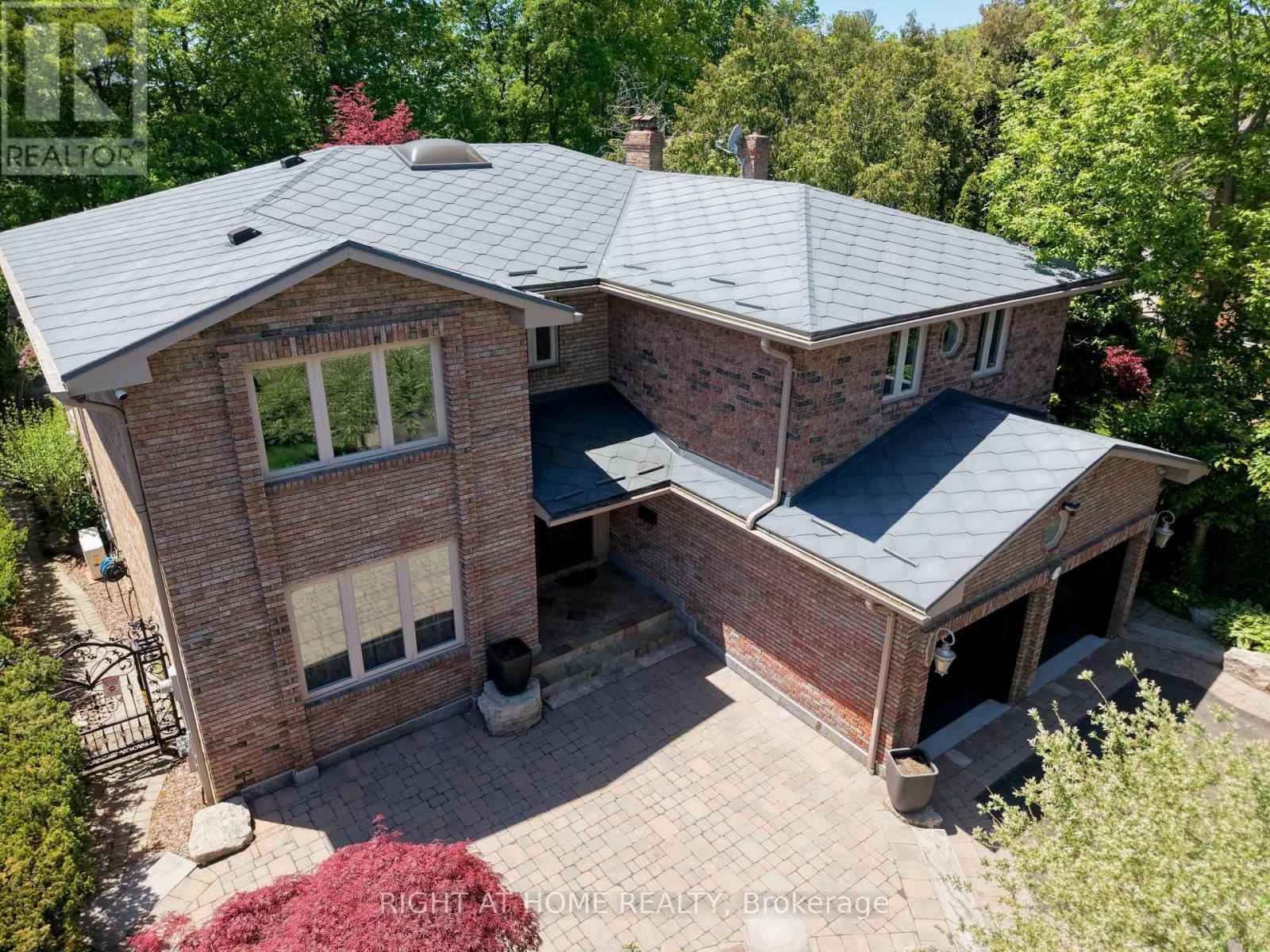 2428 Old Carriage Road, Mississauga, ON - Outdoor With Exterior