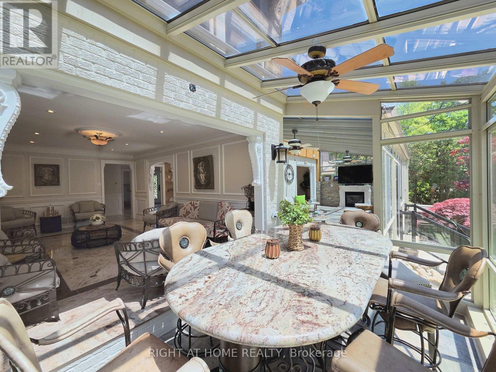 2428 Old Carriage Road, Mississauga, ON -