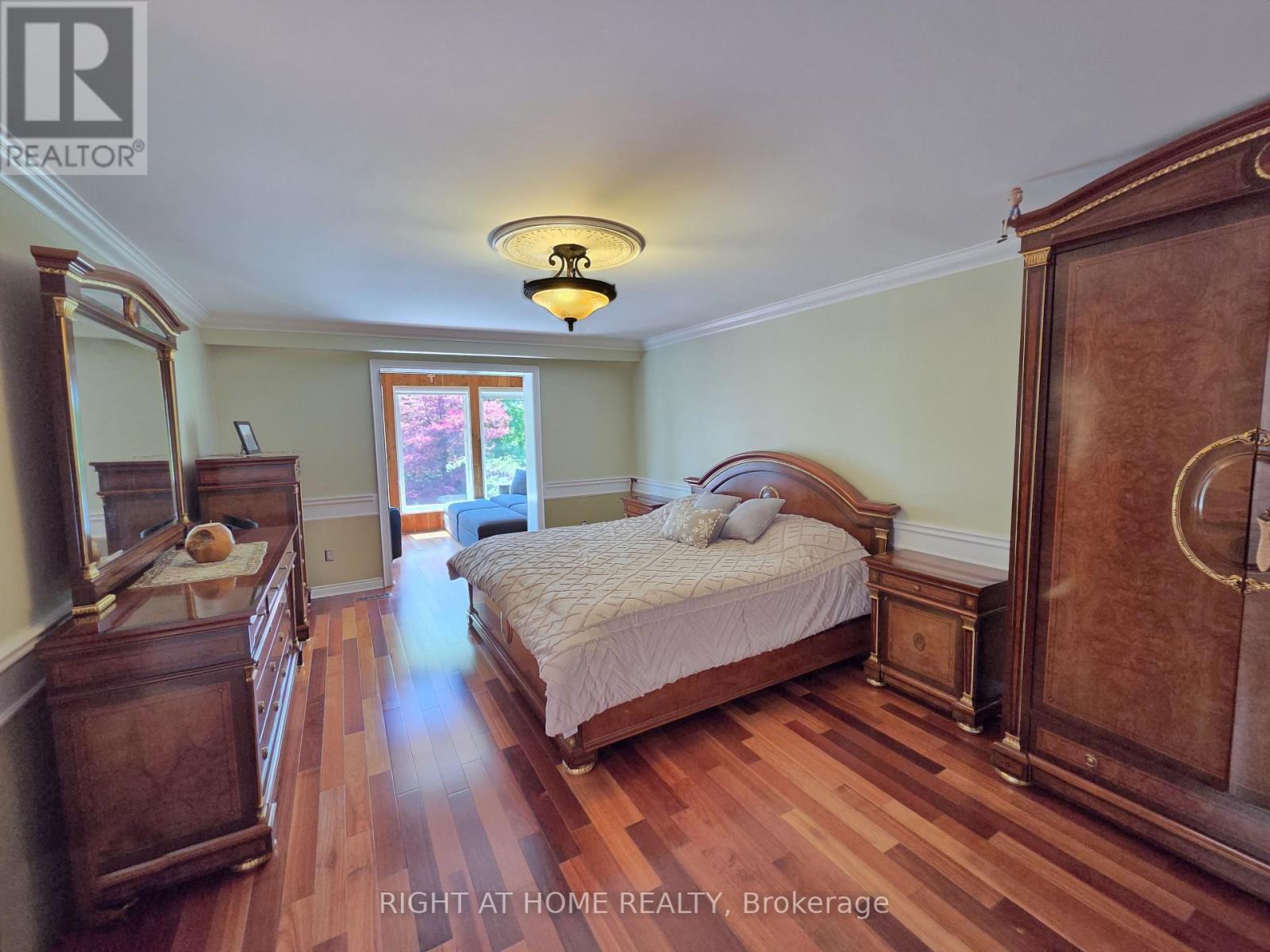 2428 Old Carriage Road, Mississauga, ON - Indoor Photo Showing Bedroom