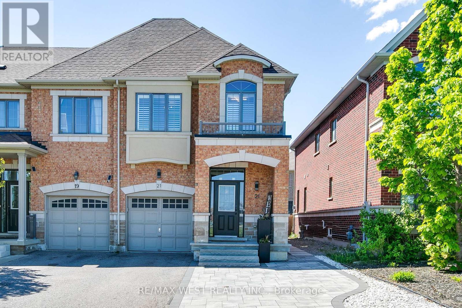 21 Sibella Way, Vaughan, ON - Outdoor With Facade