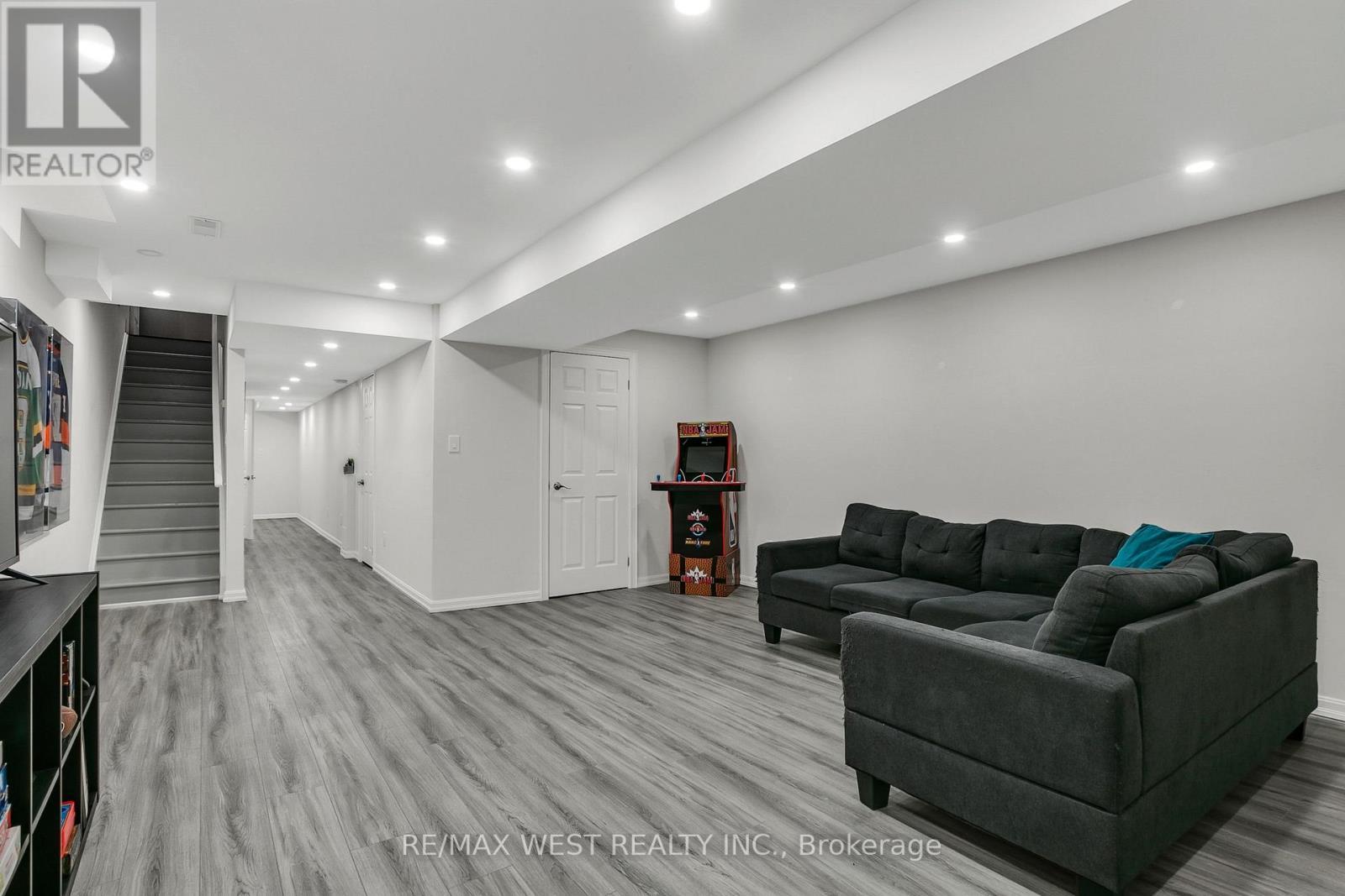 21 Sibella Way, Vaughan, ON - Indoor