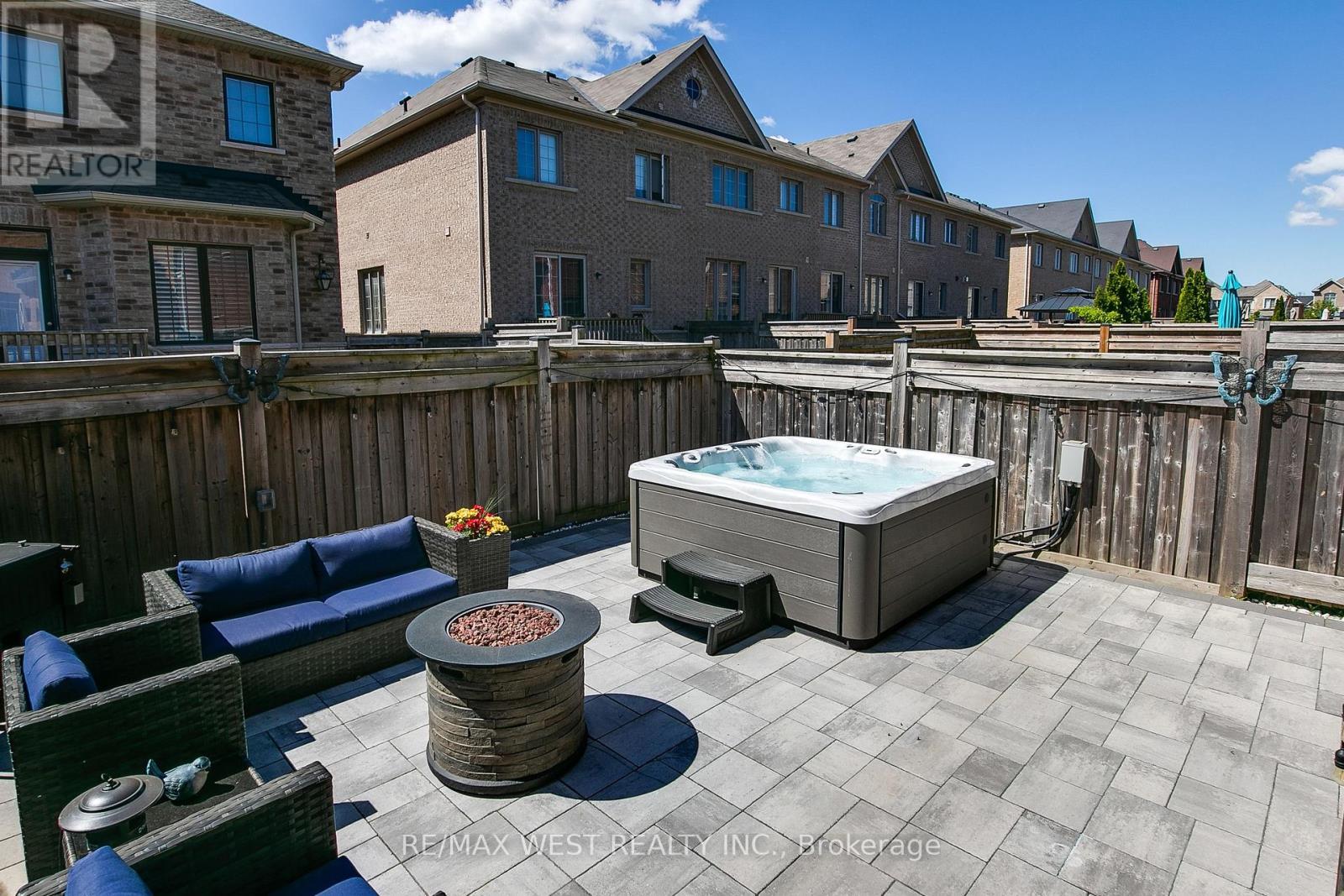 21 Sibella Way, Vaughan, ON - Outdoor With Deck Patio Veranda