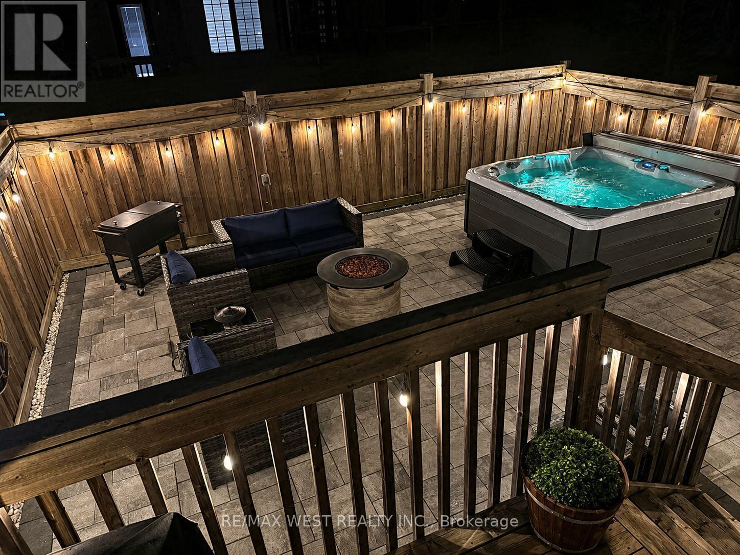 21 Sibella Way, Vaughan, ON - Outdoor With Deck Patio Veranda