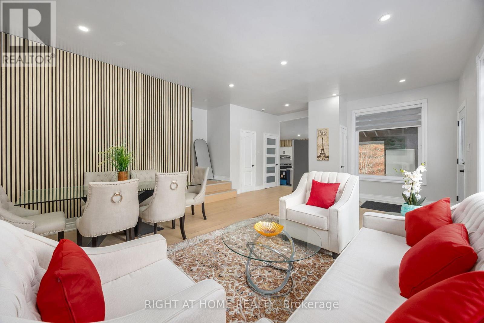 53 Gaiety Drive, Toronto, ON - Indoor Photo Showing Living Room