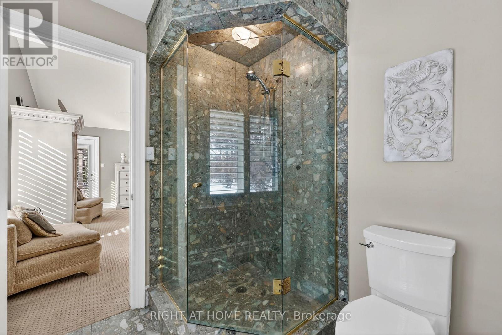 13 Alpine Way, Oro-Medonte, ON - Indoor Photo Showing Bathroom