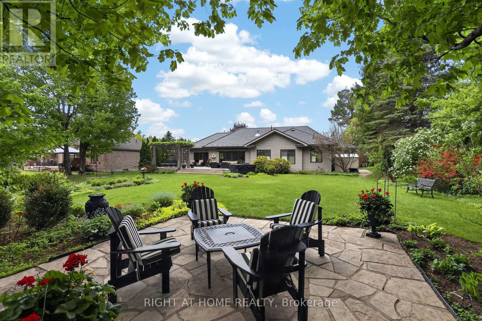 13 Alpine Way, Oro-Medonte, ON - Outdoor With Deck Patio Veranda