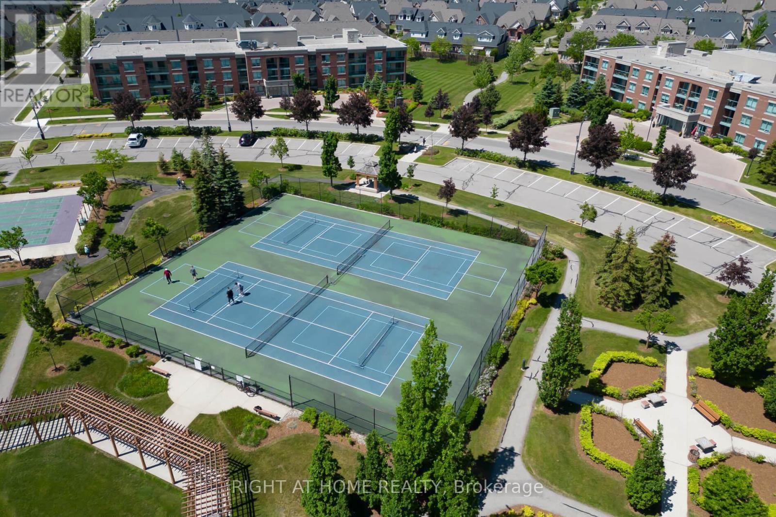 318 - 40 Via Rosedale, Brampton, ON - Outdoor With View