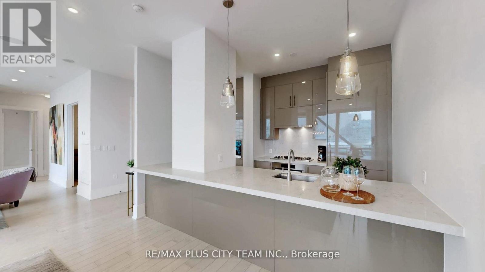 1305 - 39 Queens Quay E, Toronto, ON - Indoor Photo Showing Other Room