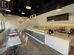 UNIT 5 - 72 STEELES AVENUE W Vaughan, ON L4J 1A1