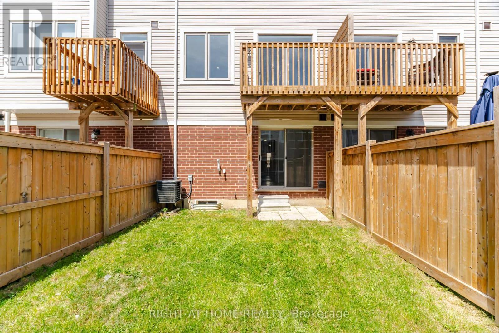 8 Rapids Lane, Hamilton, ON - Outdoor With Deck Patio Veranda With Exterior