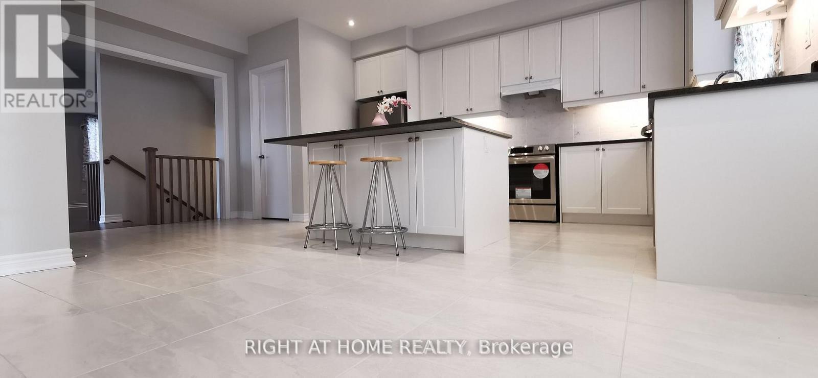 1 Bruce Boyd Drive, Markham, ON - Photo Showing Other Room