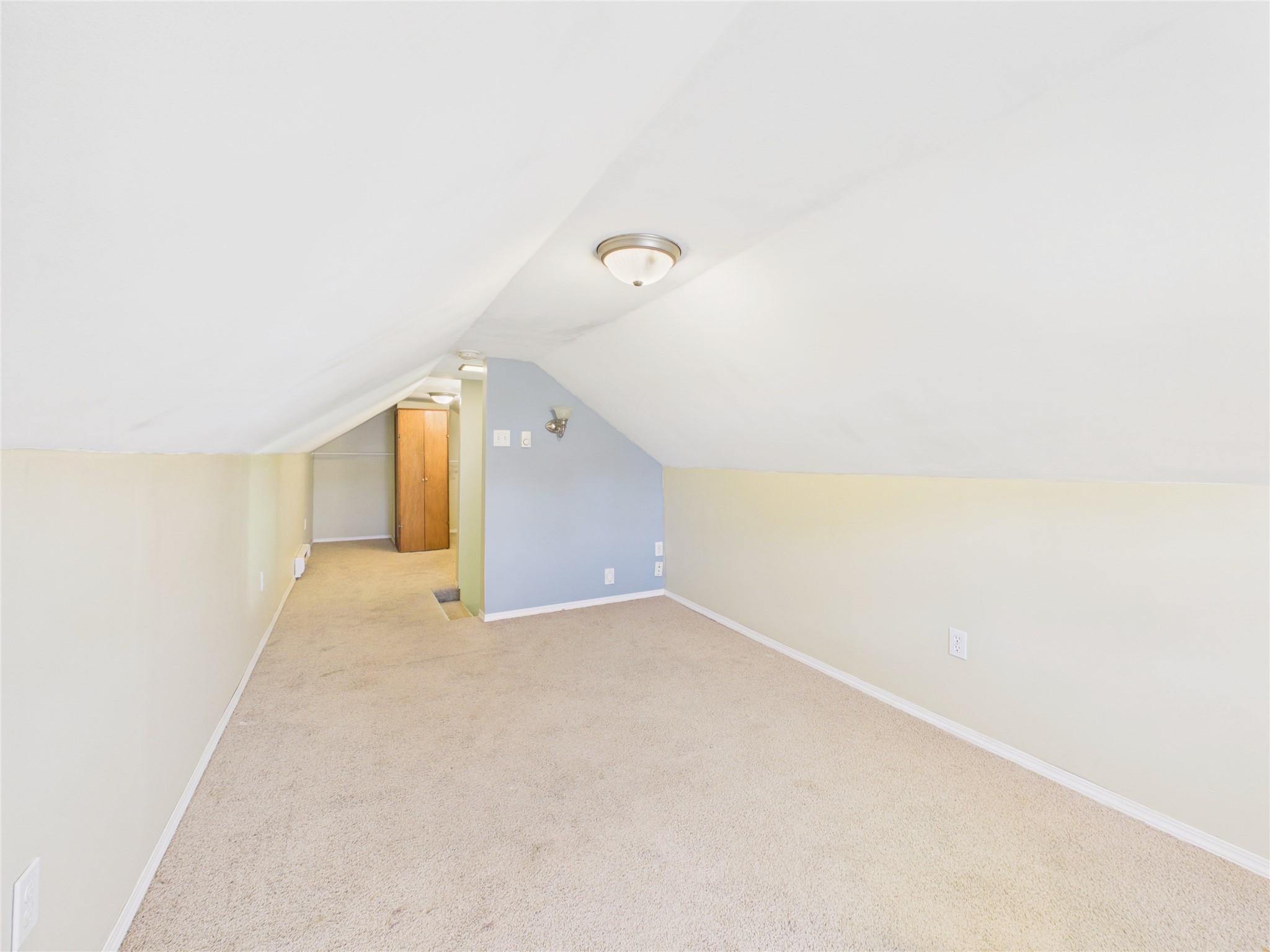 217 6Th Avenue, Cranbrook, BC - Indoor Photo Showing Other Room