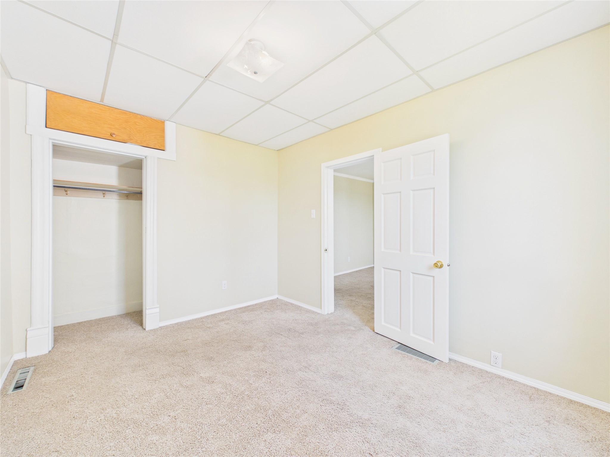 217 6Th Avenue, Cranbrook, BC - Indoor Photo Showing Other Room