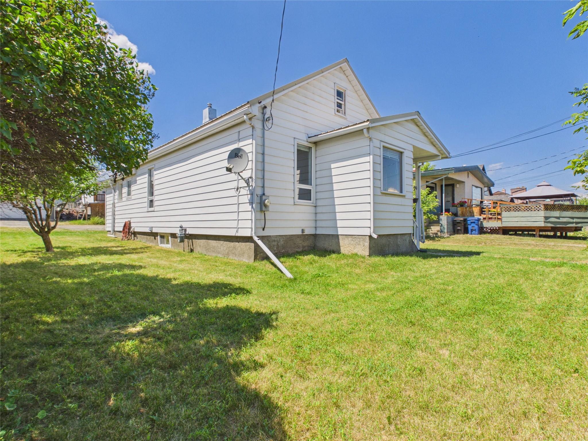 217 6Th Avenue, Cranbrook, BC - Outdoor