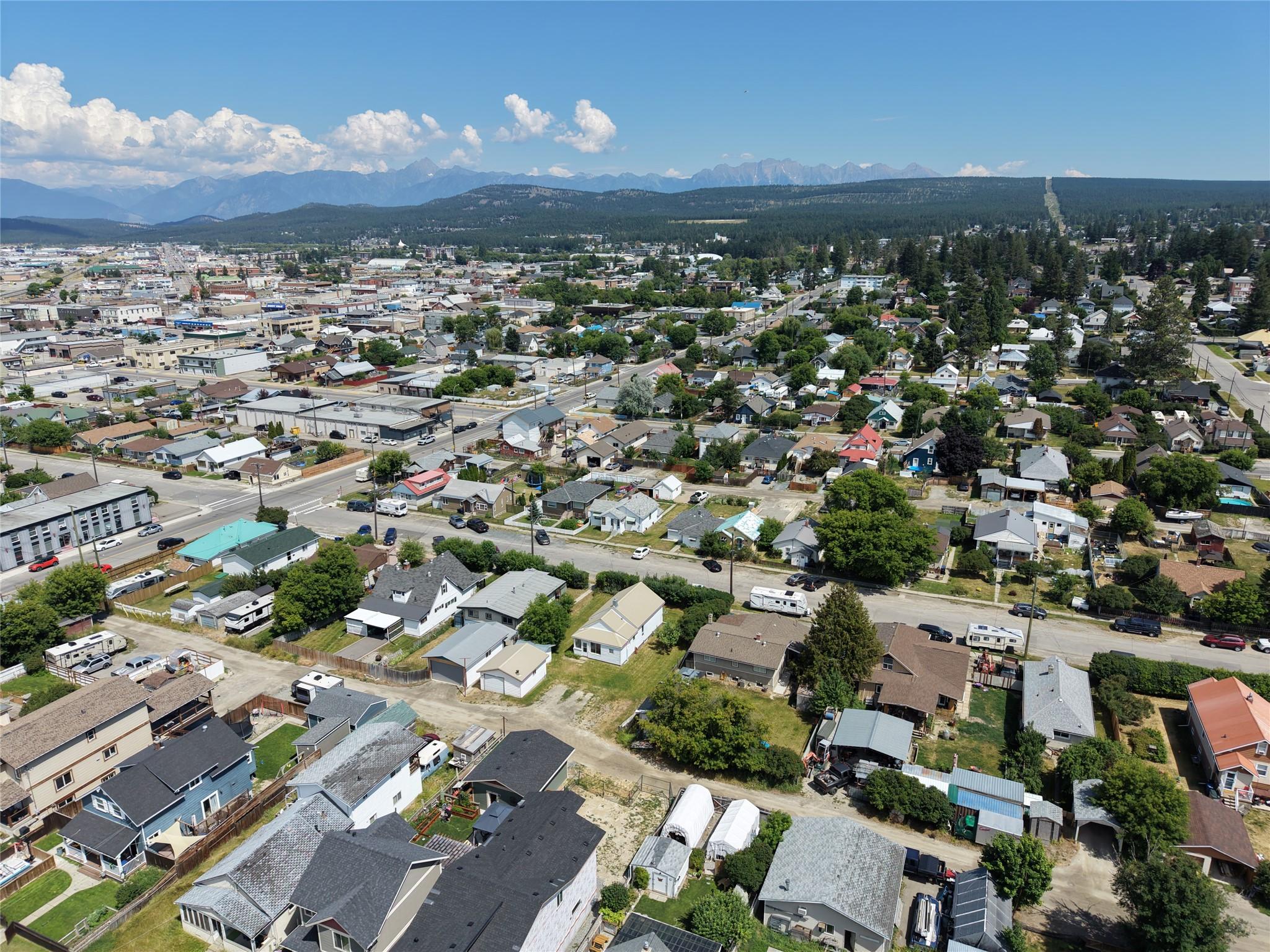 217 6Th Avenue, Cranbrook, BC - Outdoor With View
