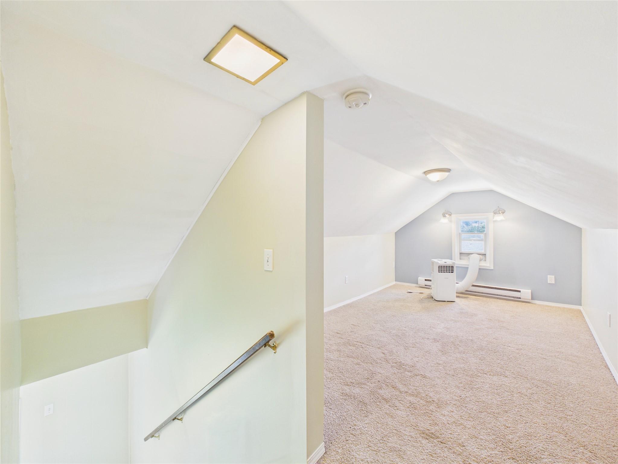 217 6Th Avenue, Cranbrook, BC - Indoor Photo Showing Other Room