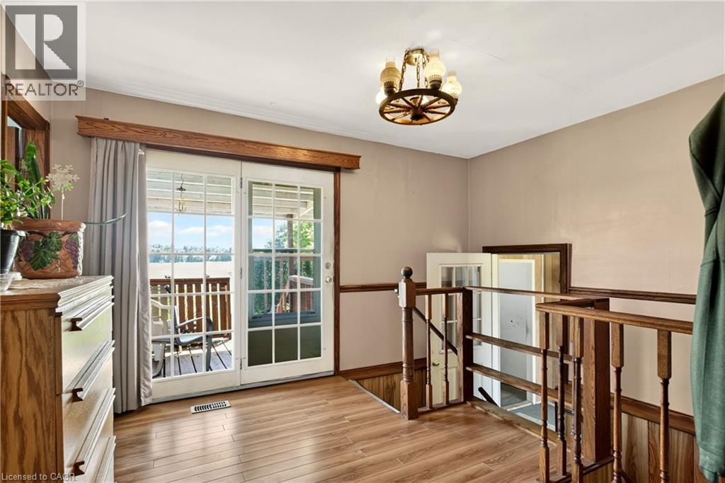 958 Highland Road E, Hamilton, ON
