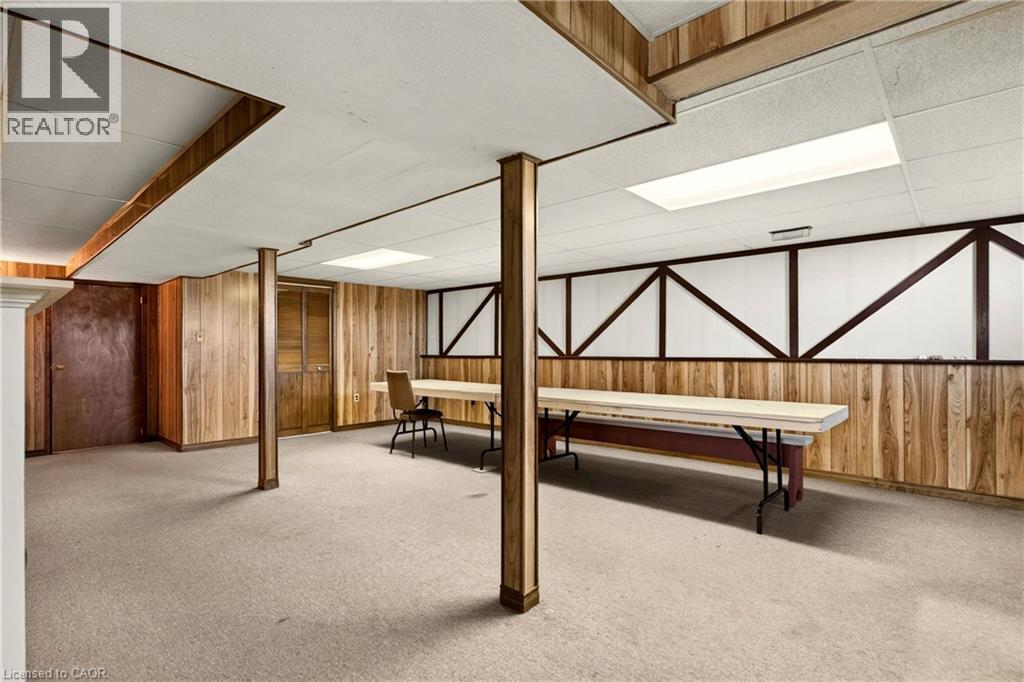 958 Highland Road E, Hamilton, ON