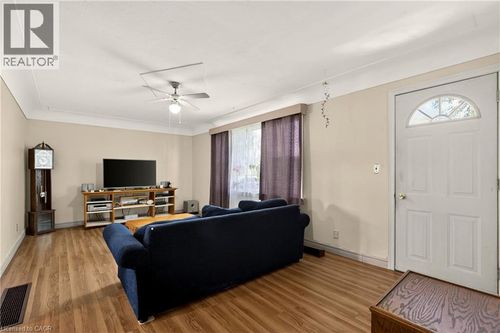 958 Highland Road E, Hamilton, ON - Indoor