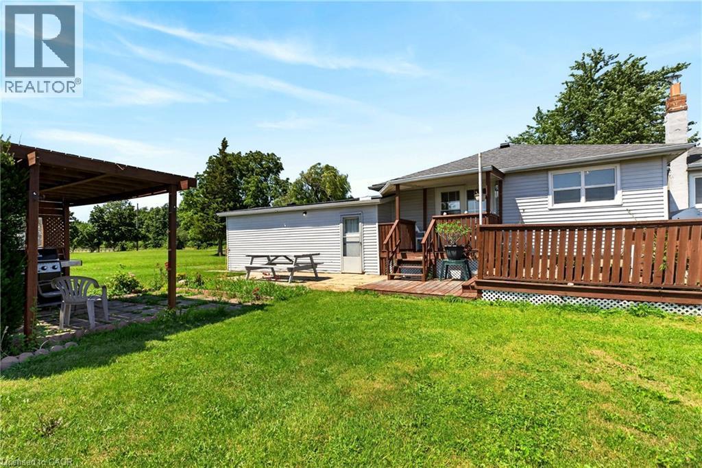 958 Highland Road E, Hamilton, ON - Outdoor