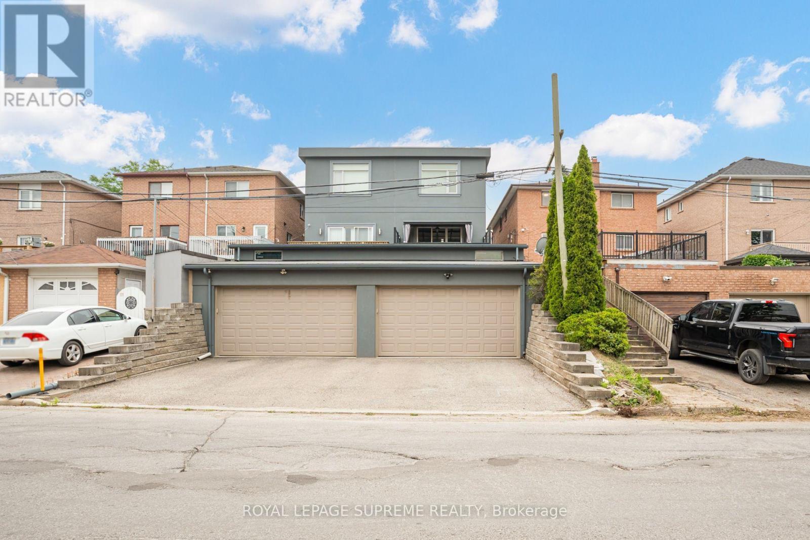 46B Strathnairn Avenue, Toronto, ON - Outdoor