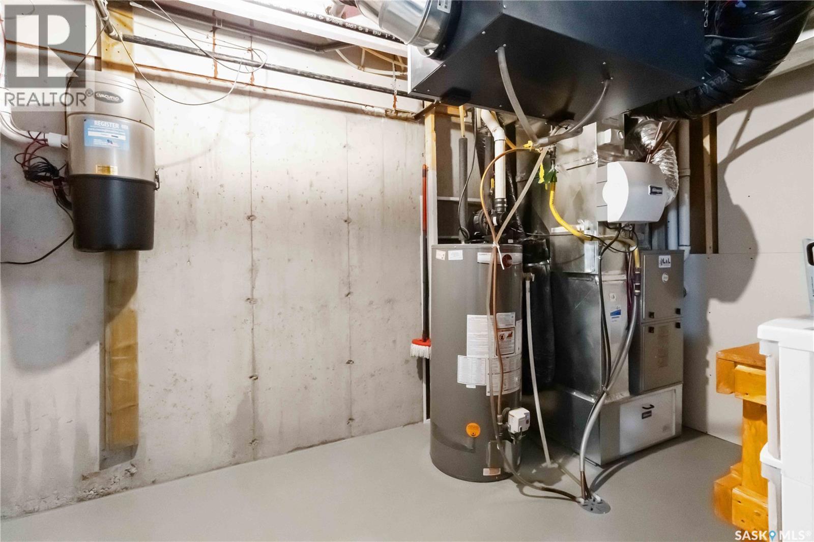14 3214 11Th Street, Saskatoon, SK - Indoor Photo Showing Basement
