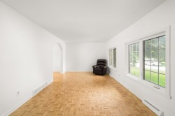 Salon - 