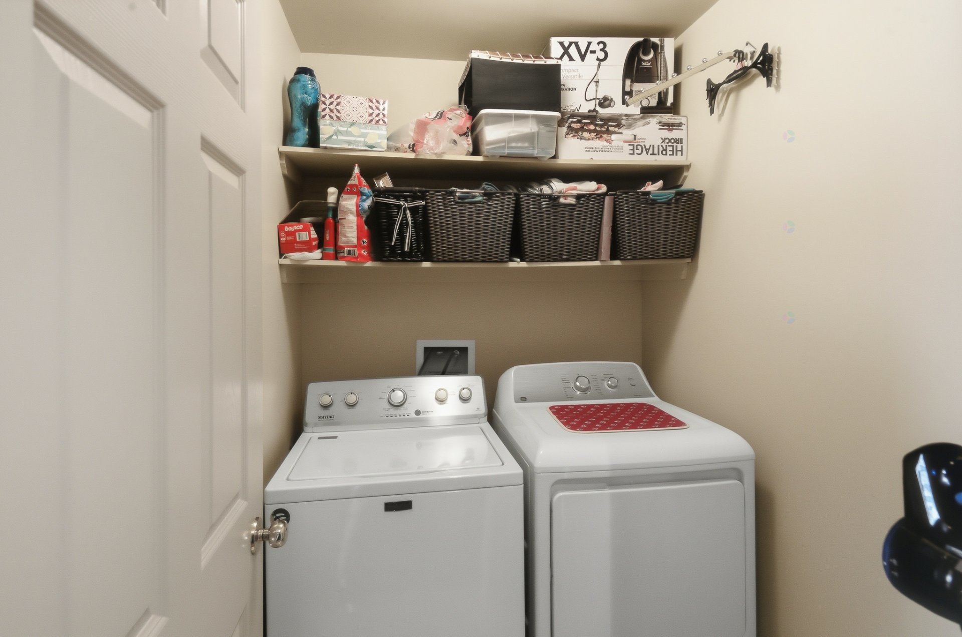 Salle de lavage - 10 Rue De La Cime, Gatineau (Hull), QC - Indoor Photo Showing Laundry Room
