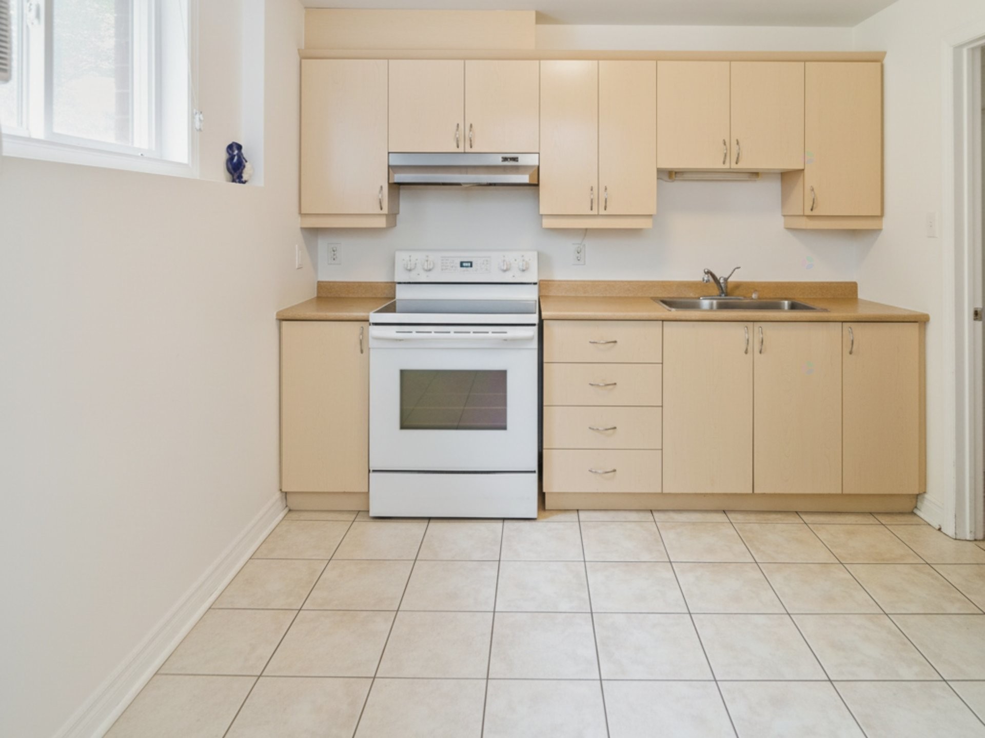 Cuisine - 10 Rue De La Cime, Gatineau (Hull), QC - Indoor Photo Showing Kitchen With Double Sink