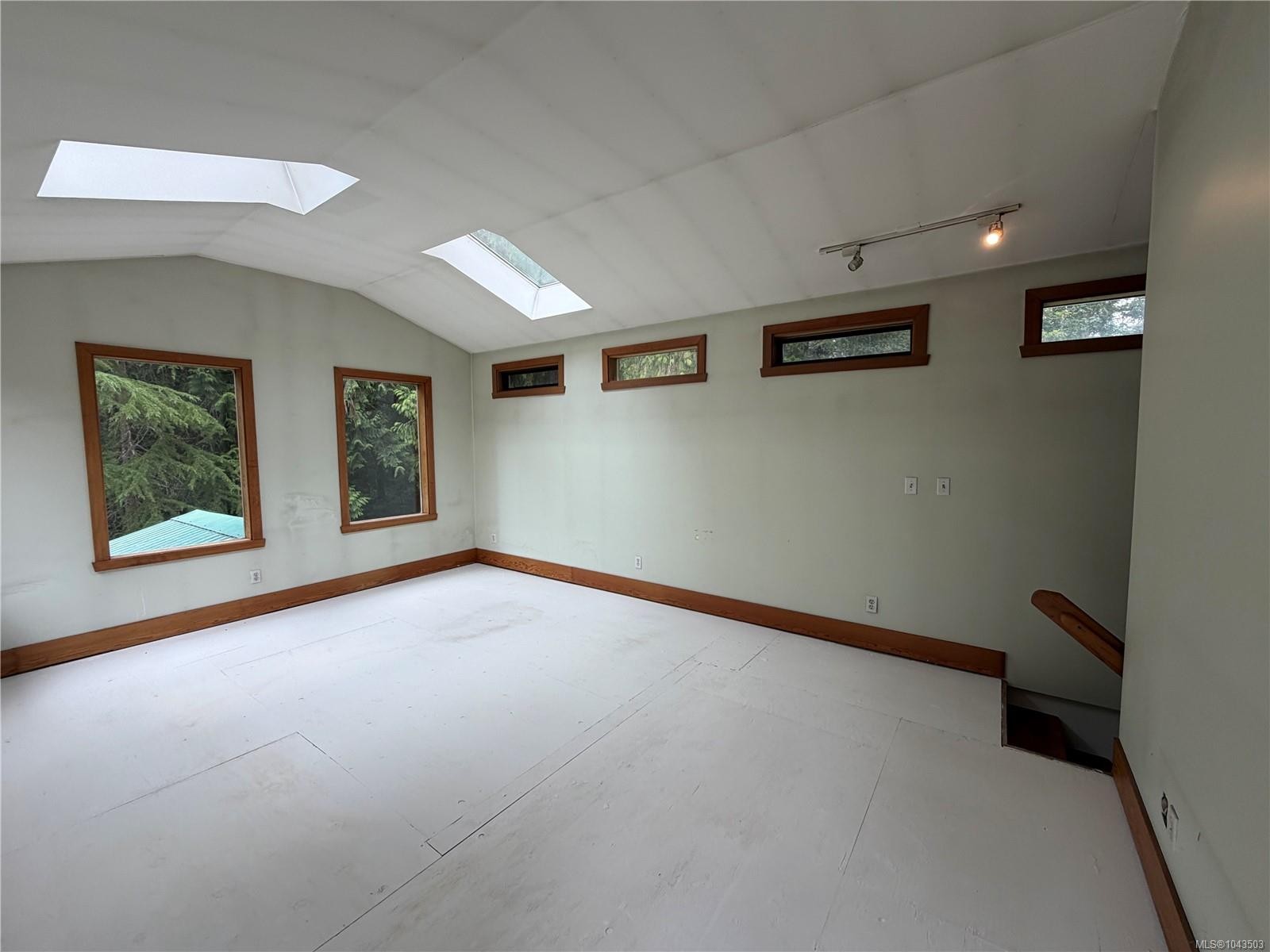 380 Parker Rd, Qualicum Beach, BC