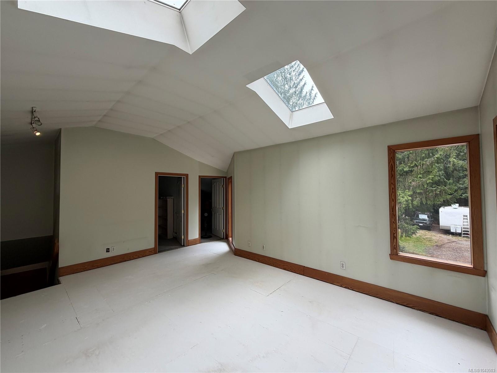 380 Parker Rd, Qualicum Beach, BC