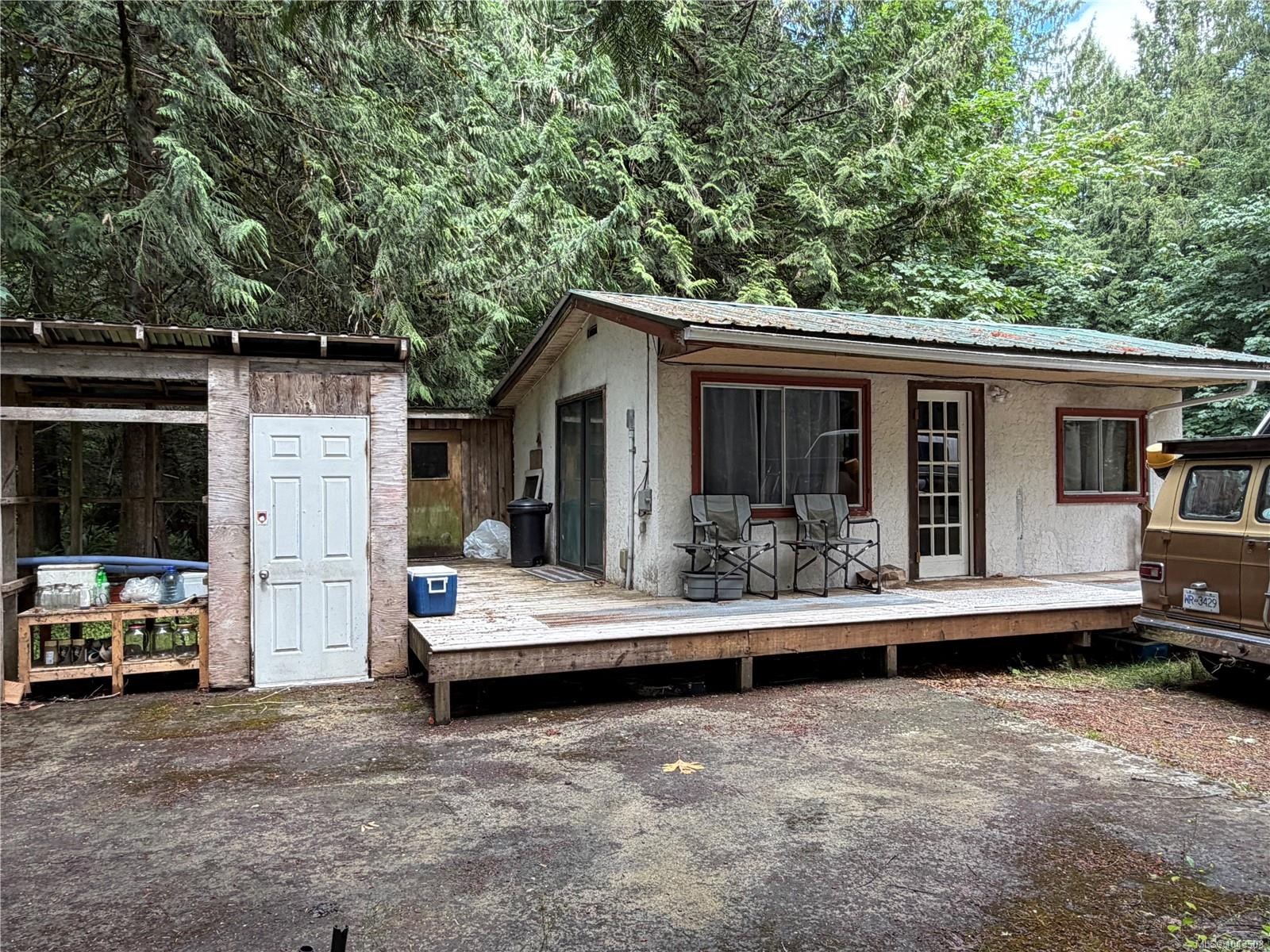 380 Parker Rd, Qualicum Beach, BC