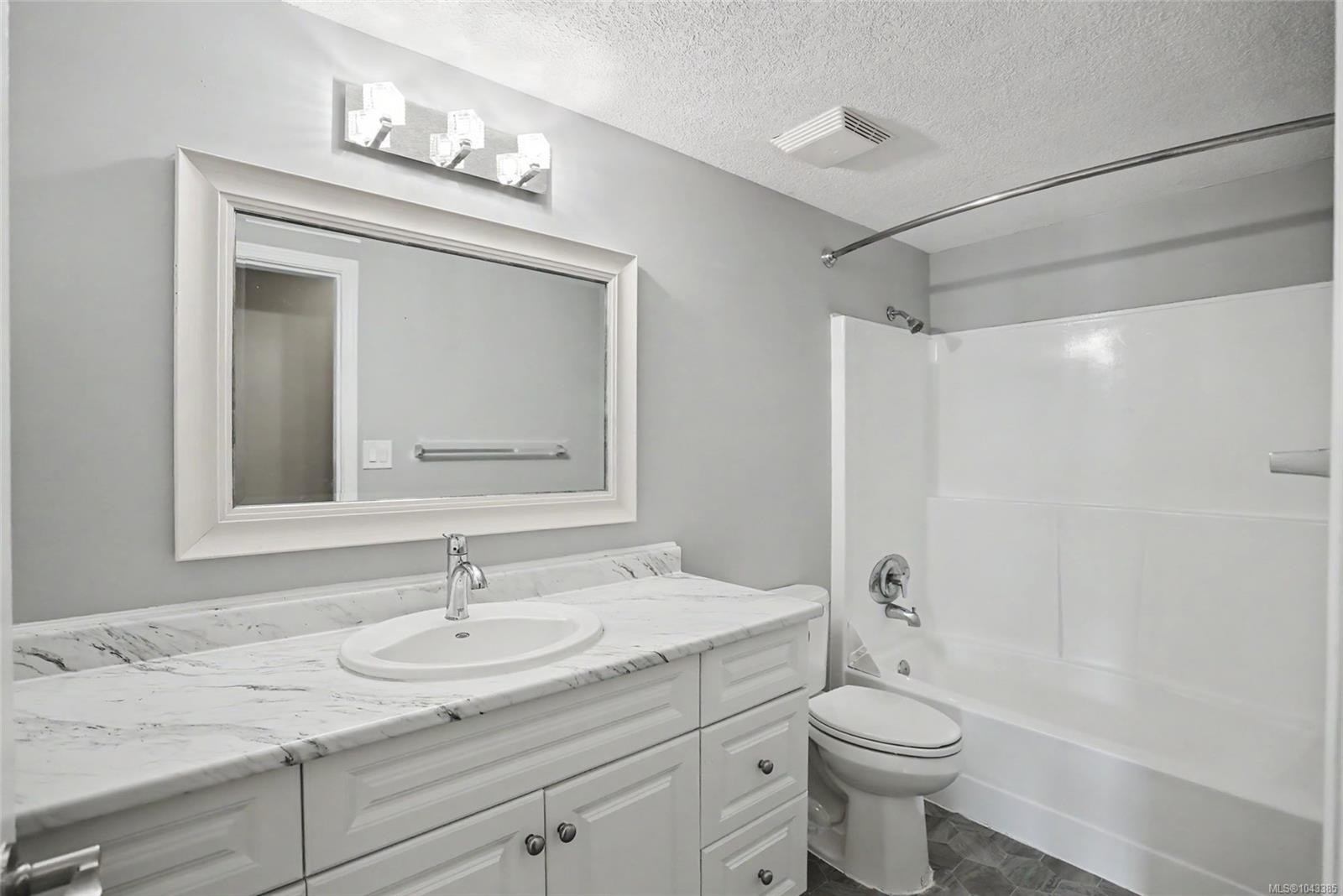2195 Tulsa Rd, Nanaimo, BC