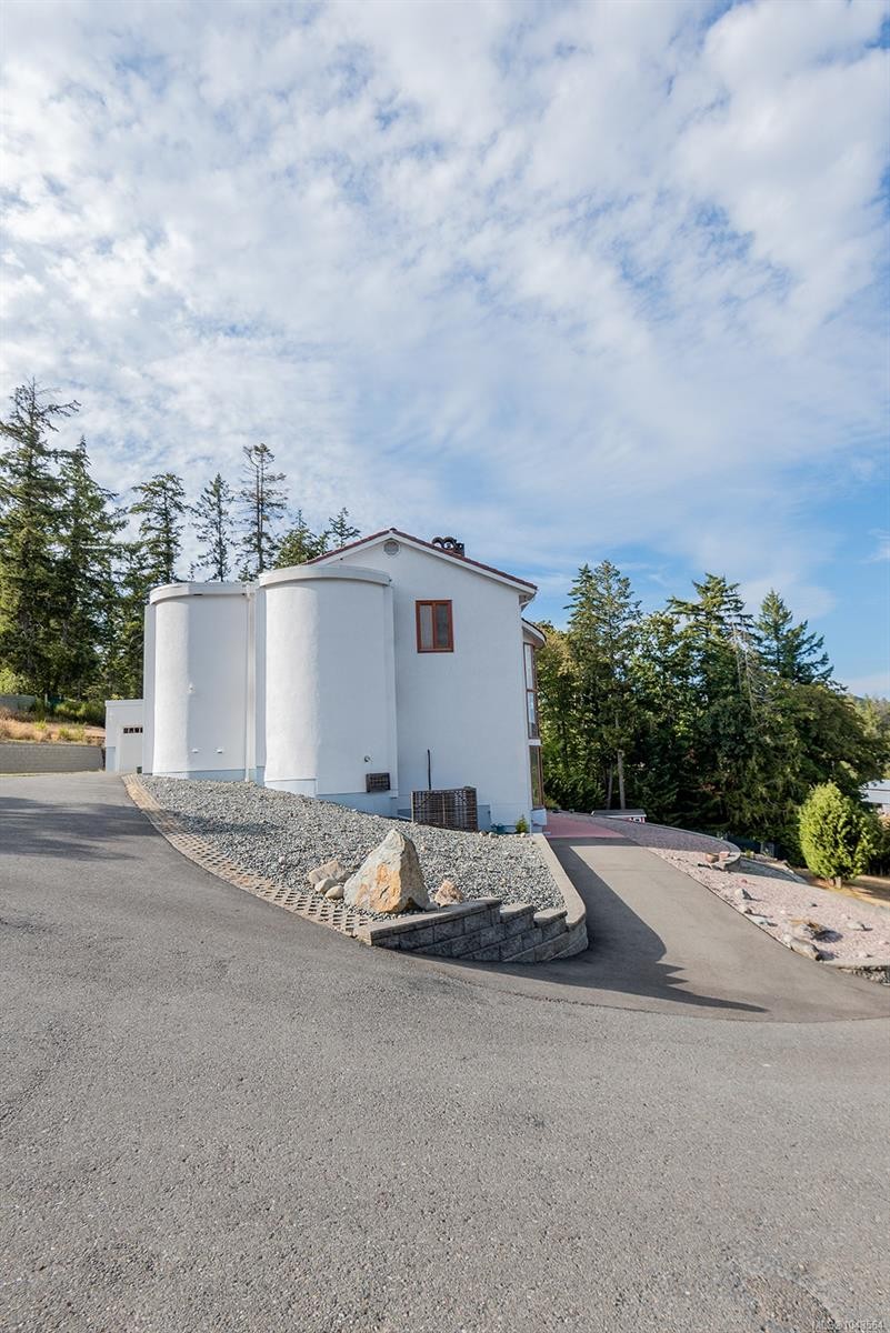 6722 Anzio Rd, Duncan, BC