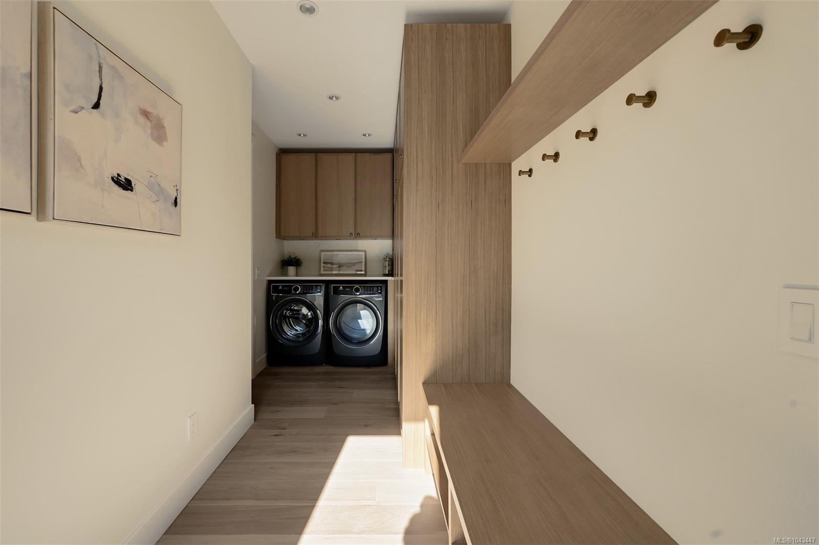 #1-3080 Oakdowne Rd, Oak Bay, BC
